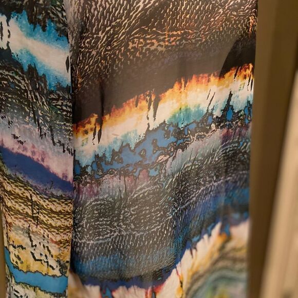 MISHCA Top  - Picture 6 of 11